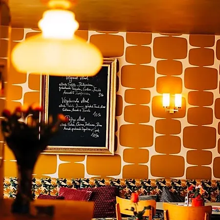 Molo Rouge - Boutiquehotel & Cafe بيت ريفي فونزيدِل