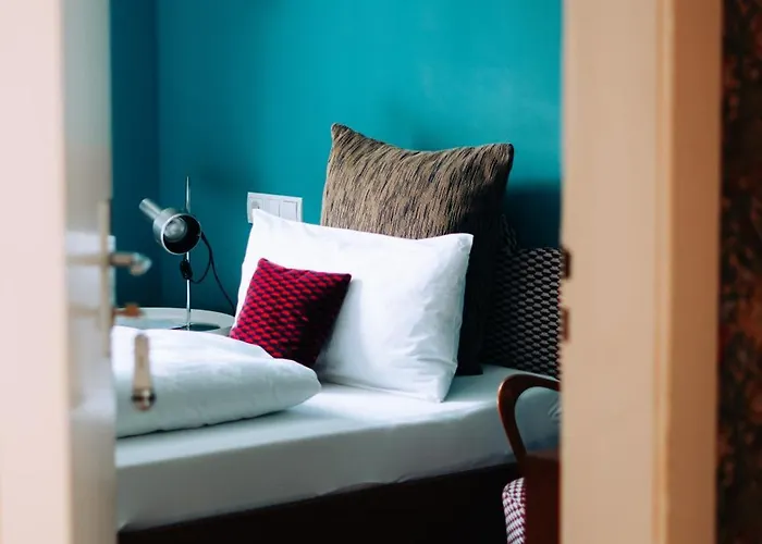 Molo Rouge - Boutiquehotel & Cafe *